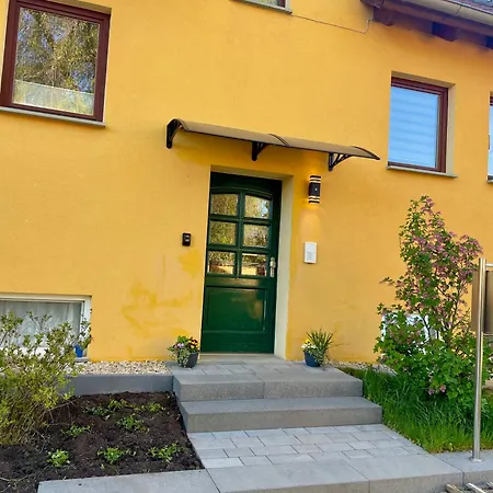 Saalerast - In Camburg An Der Saale - Ruhig & Naturnah, 200 M Zum Saaleradweg Apartmán *